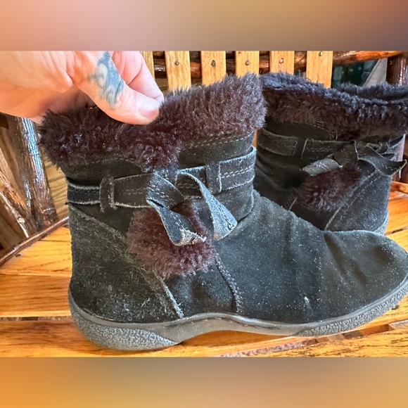 BearPaw square toe fur lined boots - Picture 6 of 13